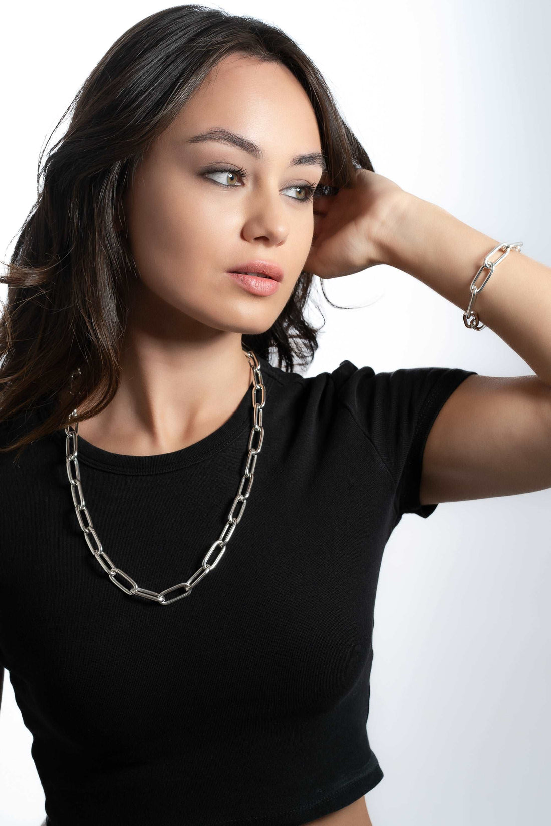 Joyería Artesanal Black Friday 2025: Elegancia Hecha a Mano para Regalar o Regalarte