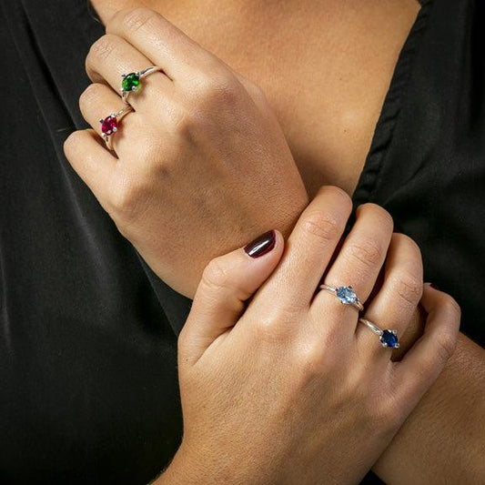 Anillos de plata para mujer: un regalo lleno de significado